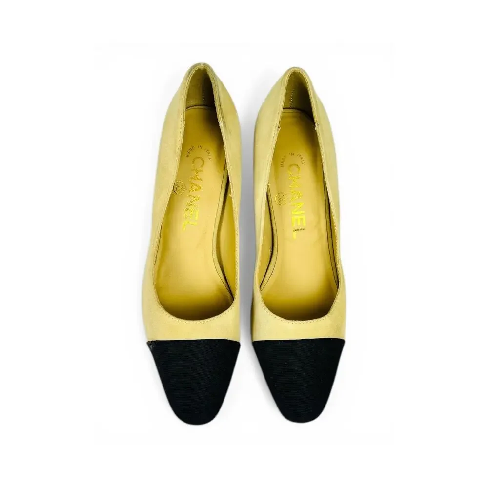 Chanel Cap Toe Beige Suede Block Heel Pumps EU 36 Two Tone
